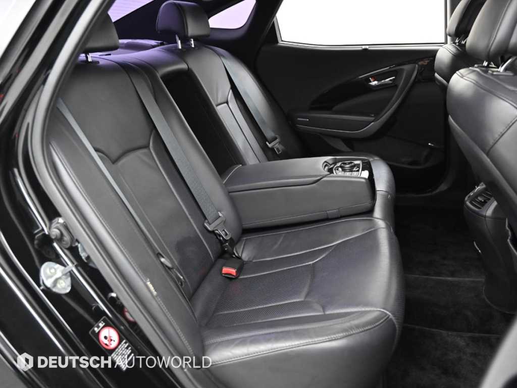 HYUNDAI Grandeur - Vista 12