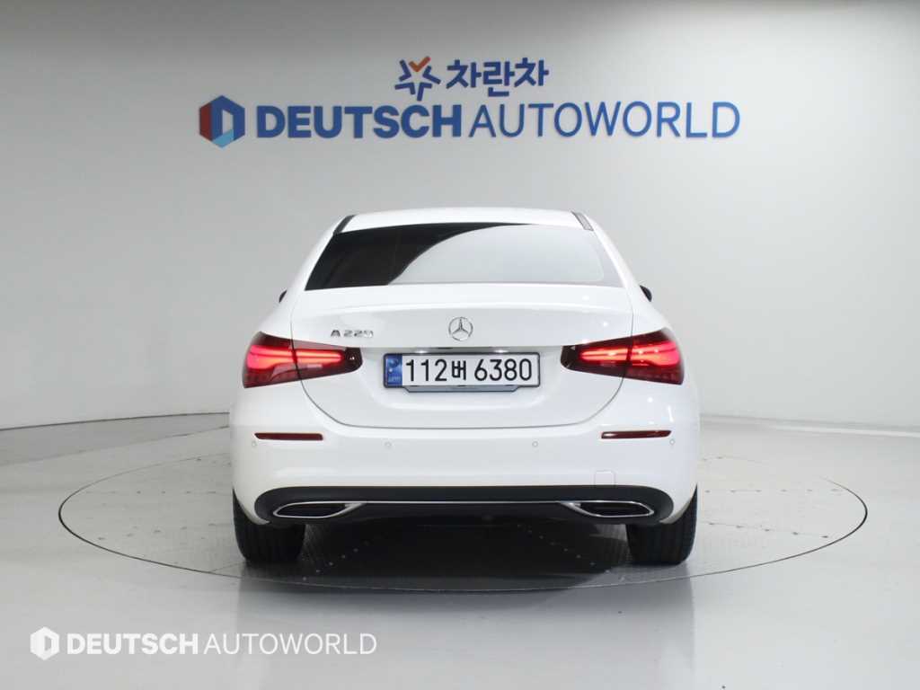 Mercedes Benz A Class - Vista 4