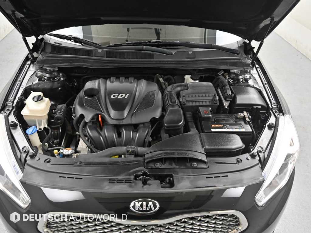 KIA K7 - Vista 6