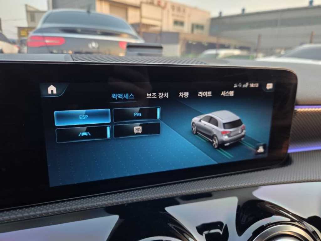 Mercedes Benz A Class - Vista 10