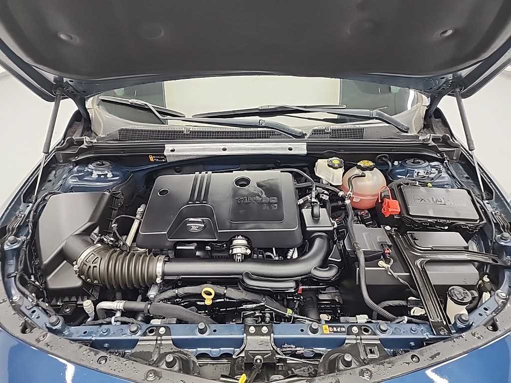 Chevrolet Malibu - Vista 5