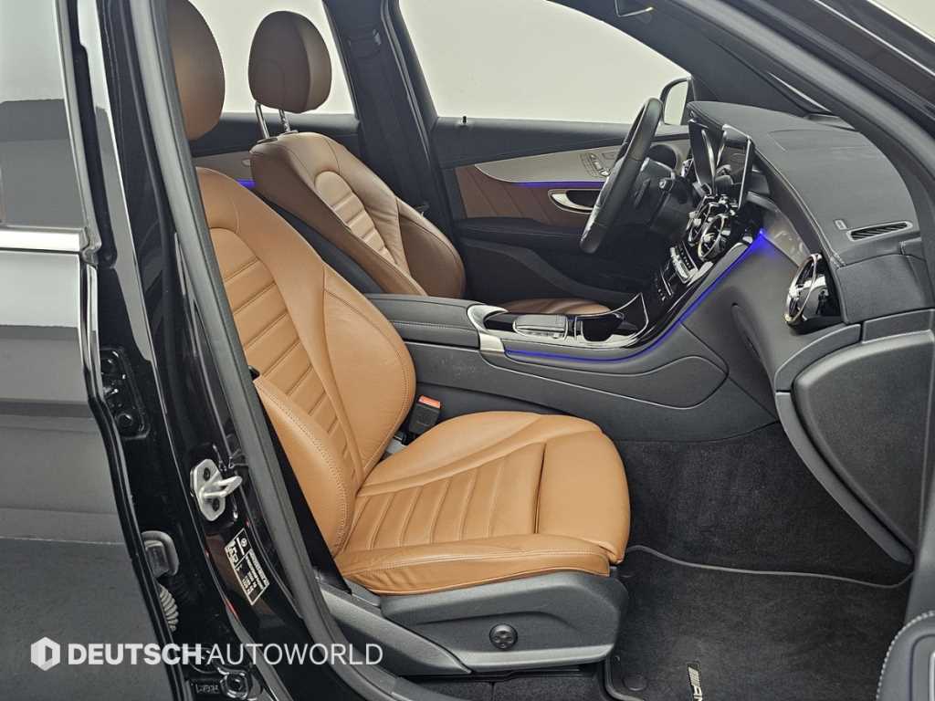 Mercedes Benz GLC Class - Vista 10