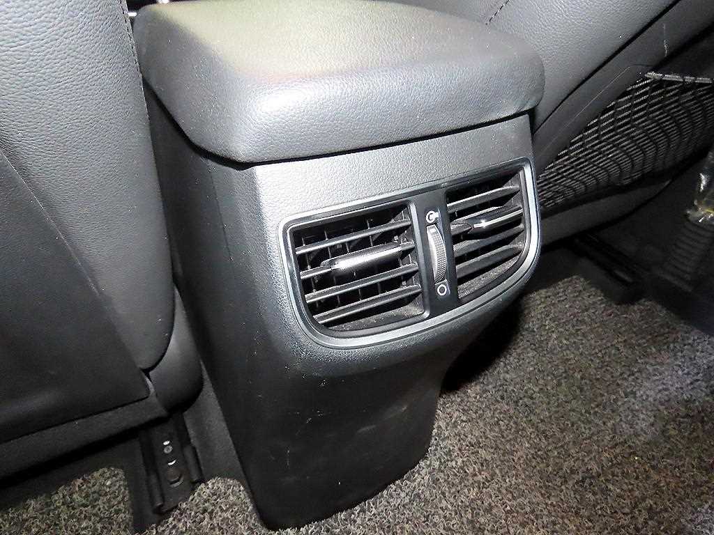 HYUNDAI Avante 2016 Blanco - Importación desde Corea - HF Imports Iquique - Foto 17