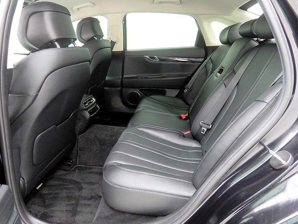 Genesis G80 - Vista 7