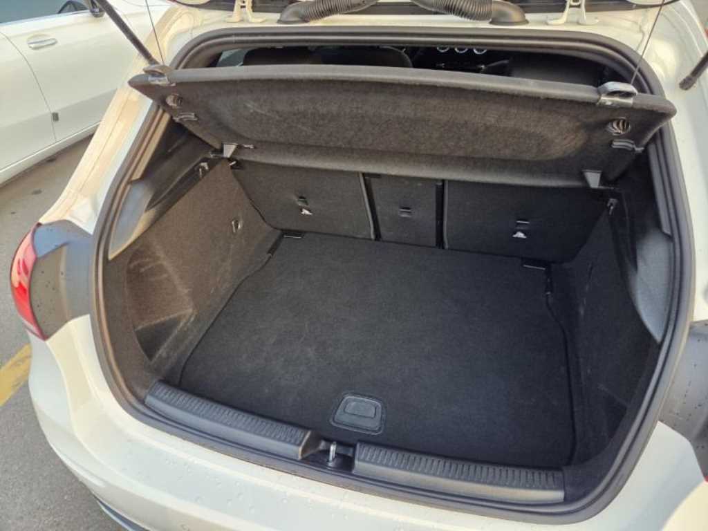Mercedes Benz A Class 2023 - Importación desde Corea - HF Imports Iquique - Foto 16