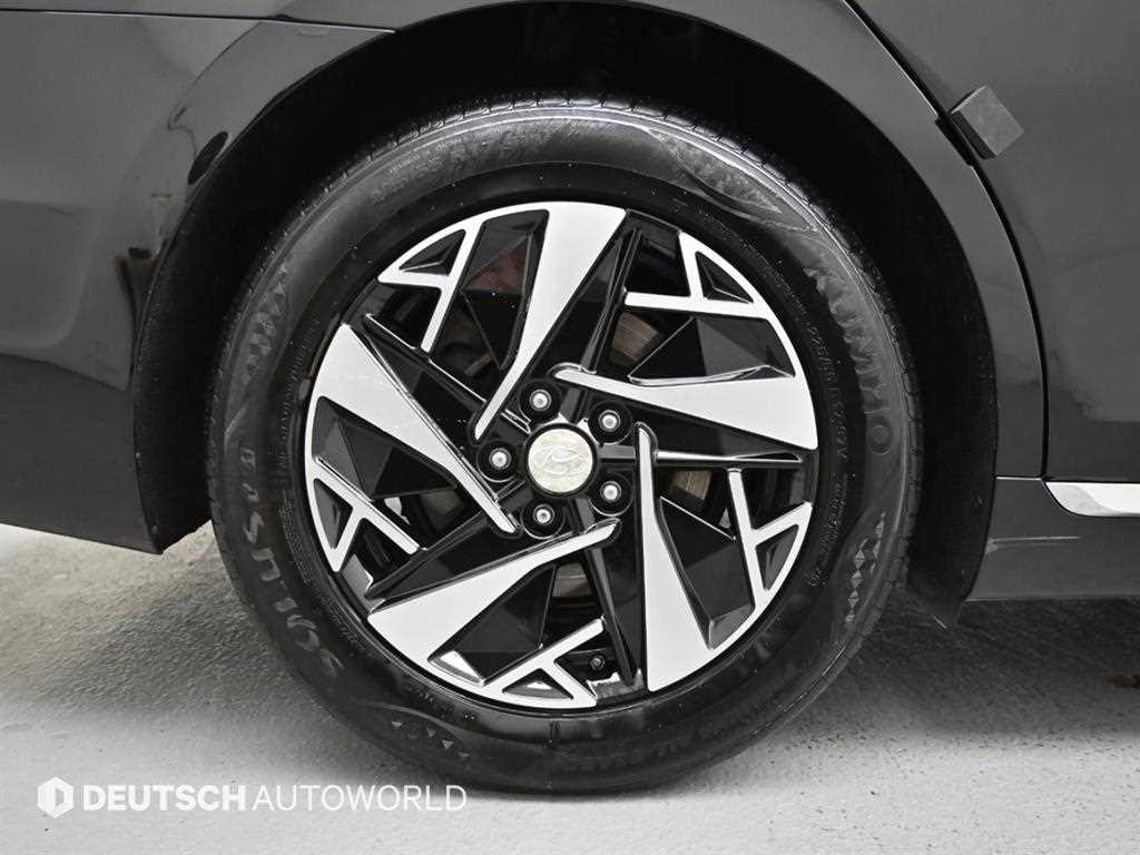 HYUNDAI Grandeur - Vista 5