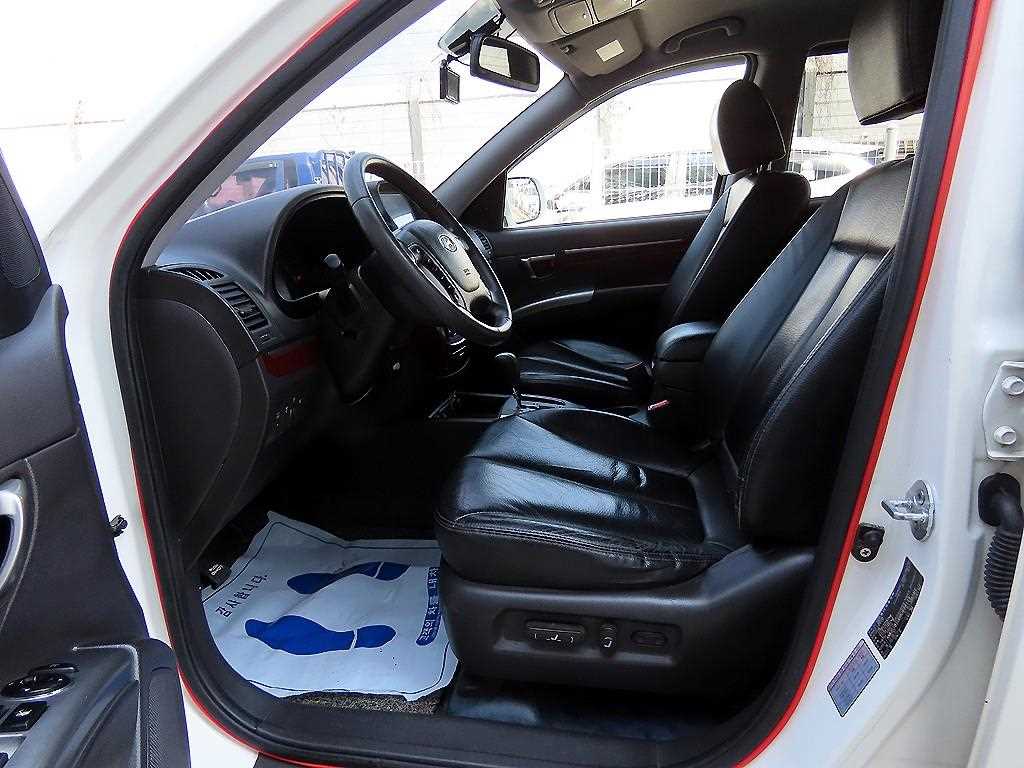 HYUNDAI Santa Fe - Vista 5