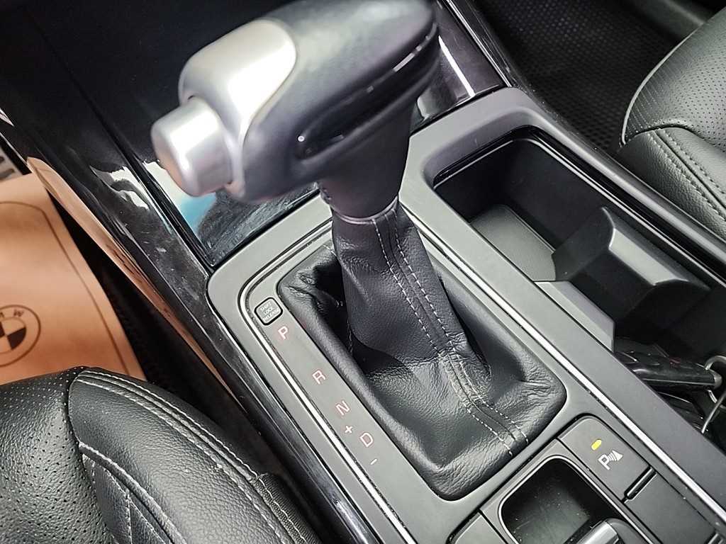 KIA Sorento - Vista 8