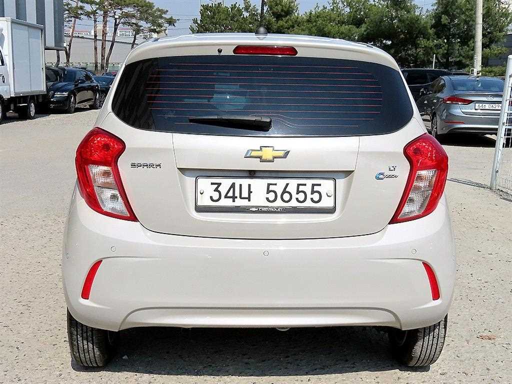 Chevrolet Spark - Vista 4