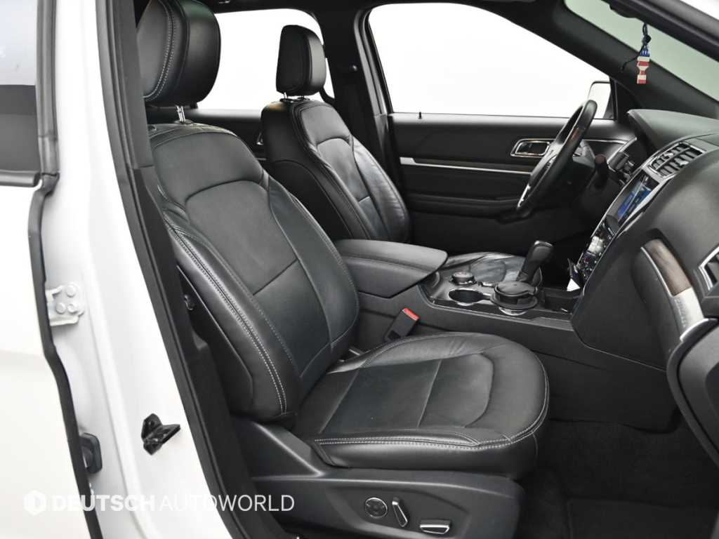 Ford Explorer - Vista 10