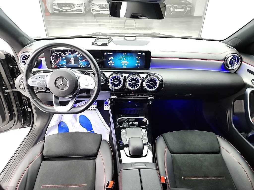 Mercedes Benz CLA Class - Vista 7