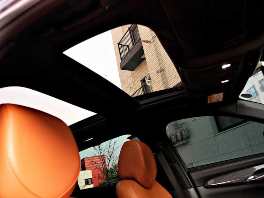 Cadillac CT6 - Vista 4