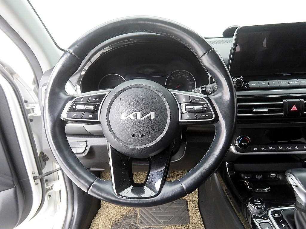 KIA Seltos - Vista 9