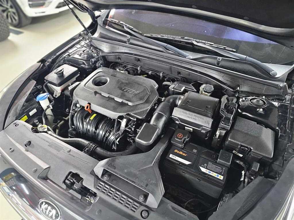 KIA K7 2016 Negro - Importación desde Corea - HF Imports Iquique - Foto 18