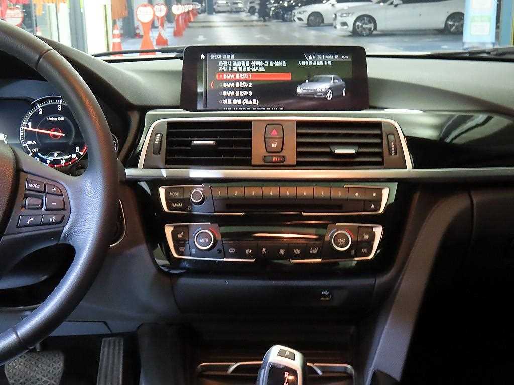 BMW 3 series - Vista 11