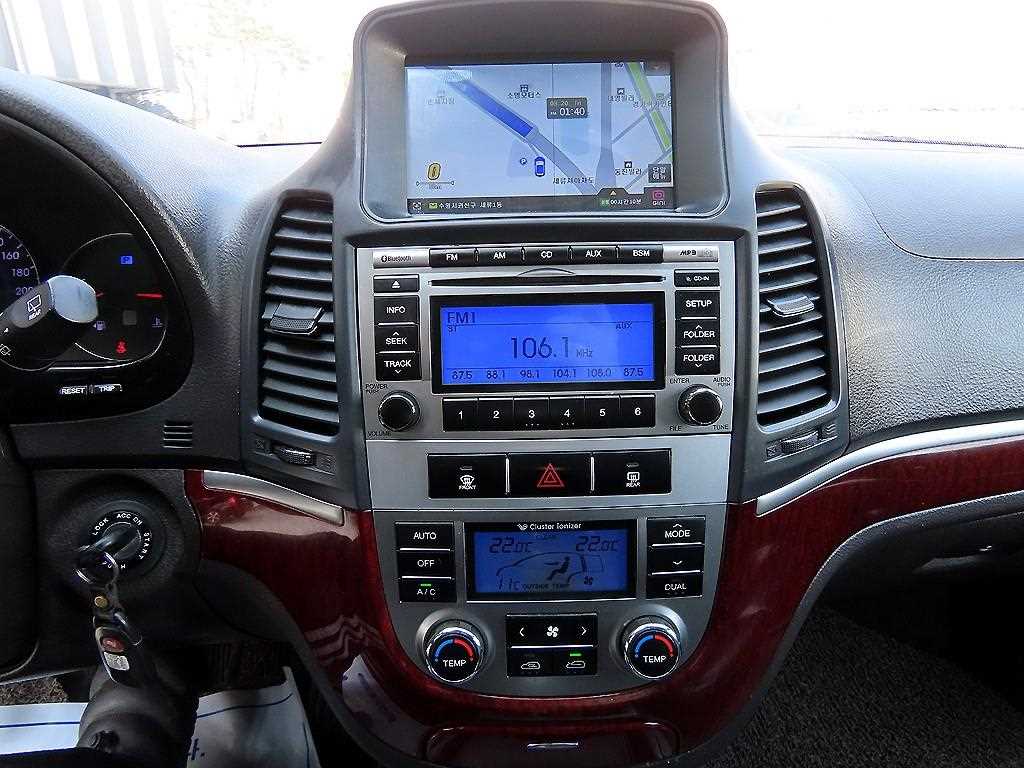 HYUNDAI Santa Fe 2011 Blanco - Importación desde Corea - HF Imports Iquique - Foto 13