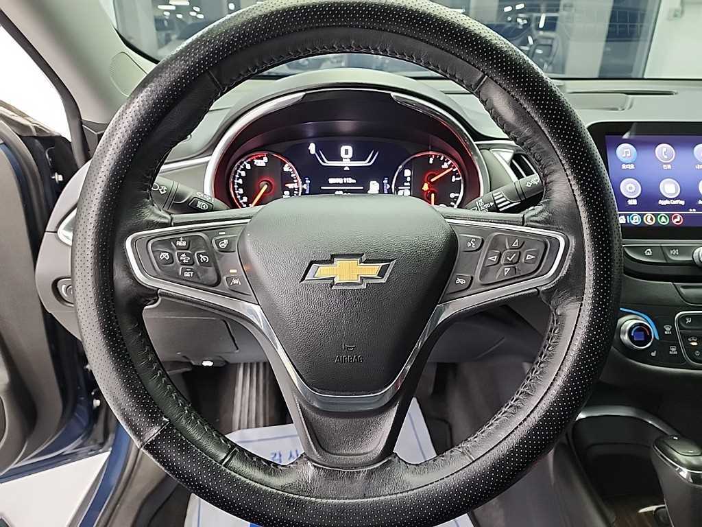 Chevrolet Malibu - Vista 9