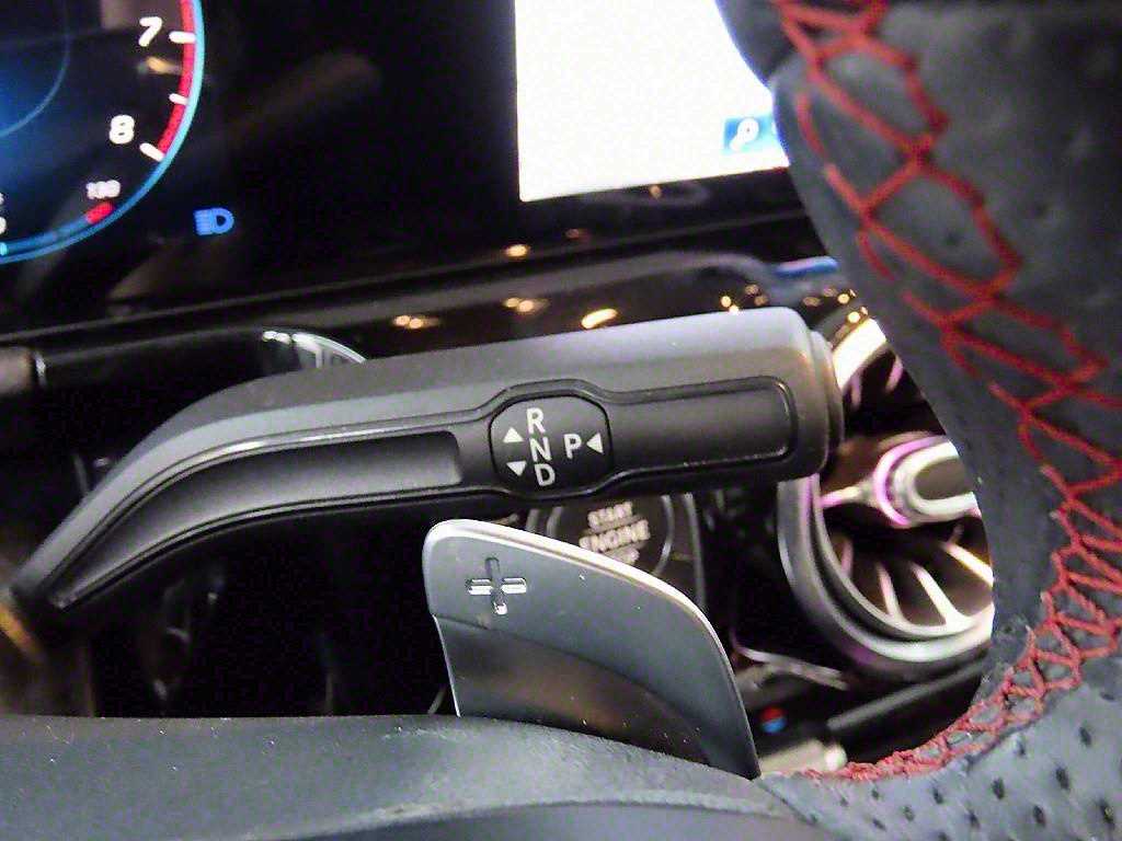 Mercedes Benz GLA Class - Vista 10