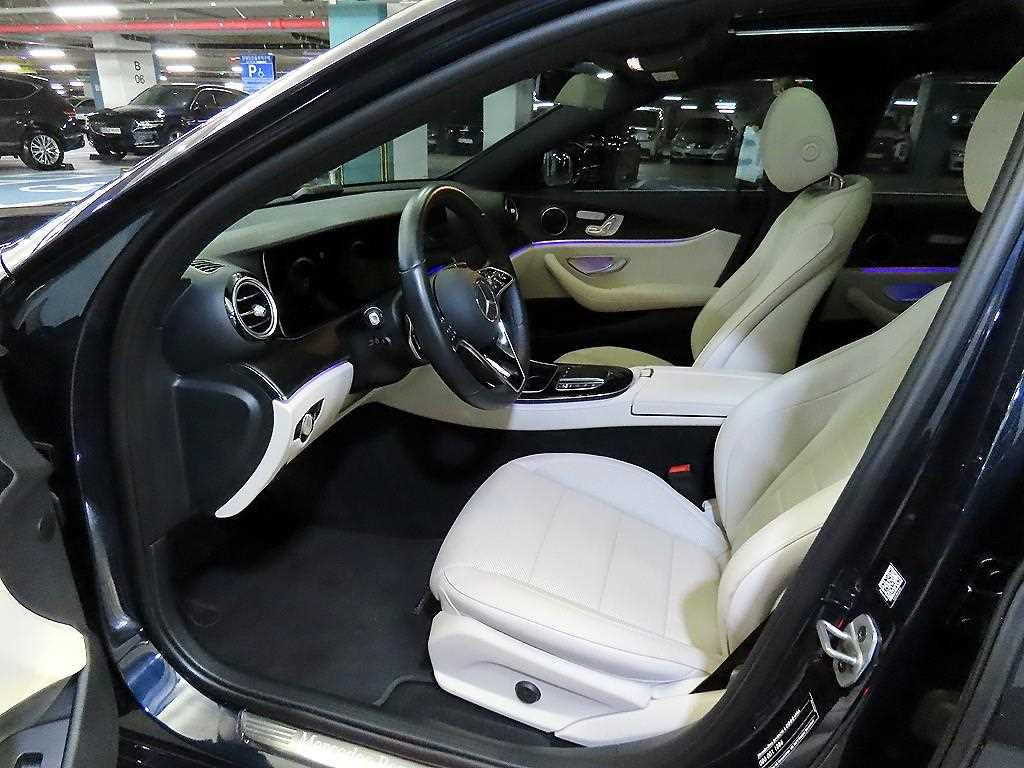 Mercedes Benz E class - Vista 6