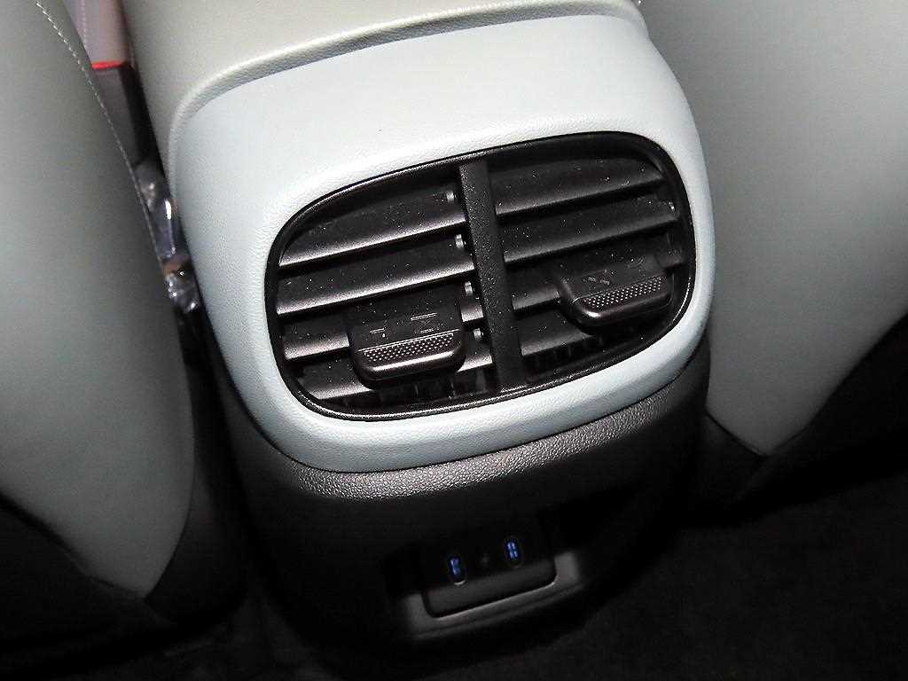 HYUNDAI Avante 2025 Blanco - Importación desde Corea - HF Imports Iquique - Foto 13