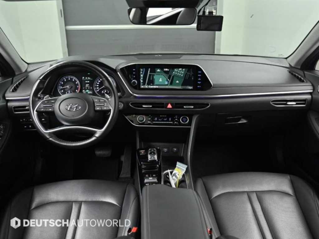 HYUNDAI Sonata - Vista 7