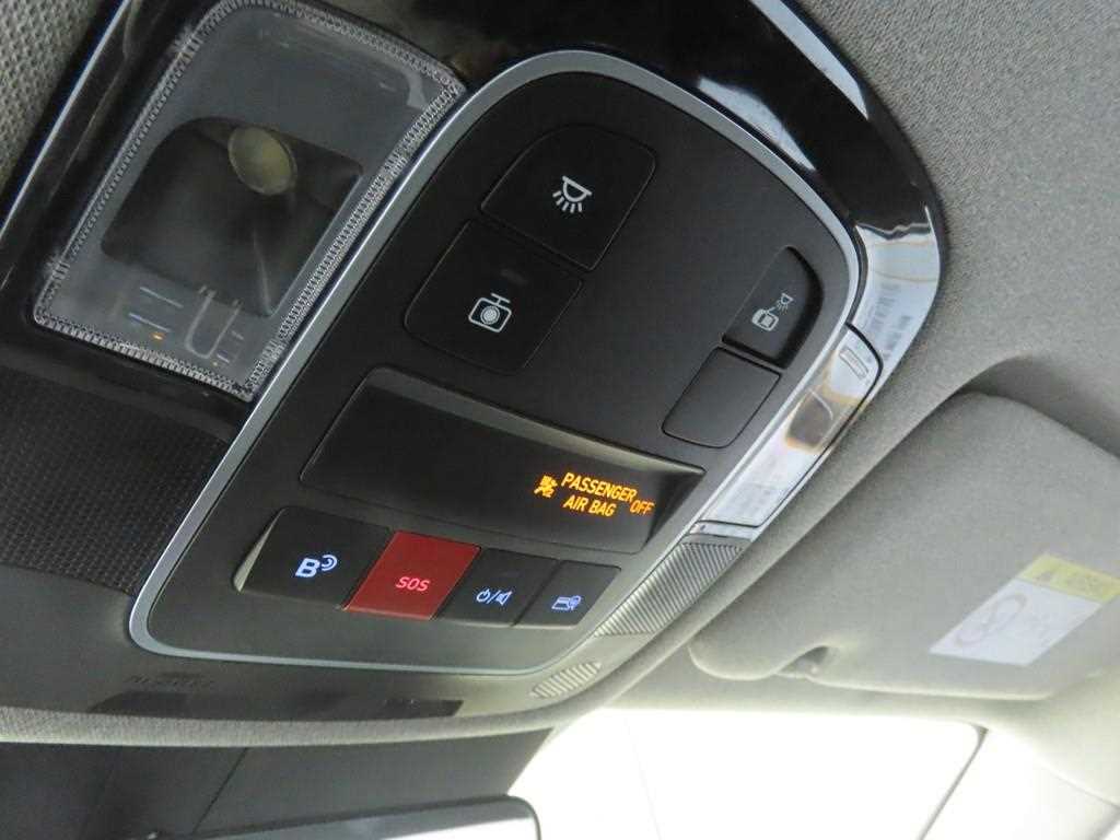 HYUNDAI Sonata - Vista 11