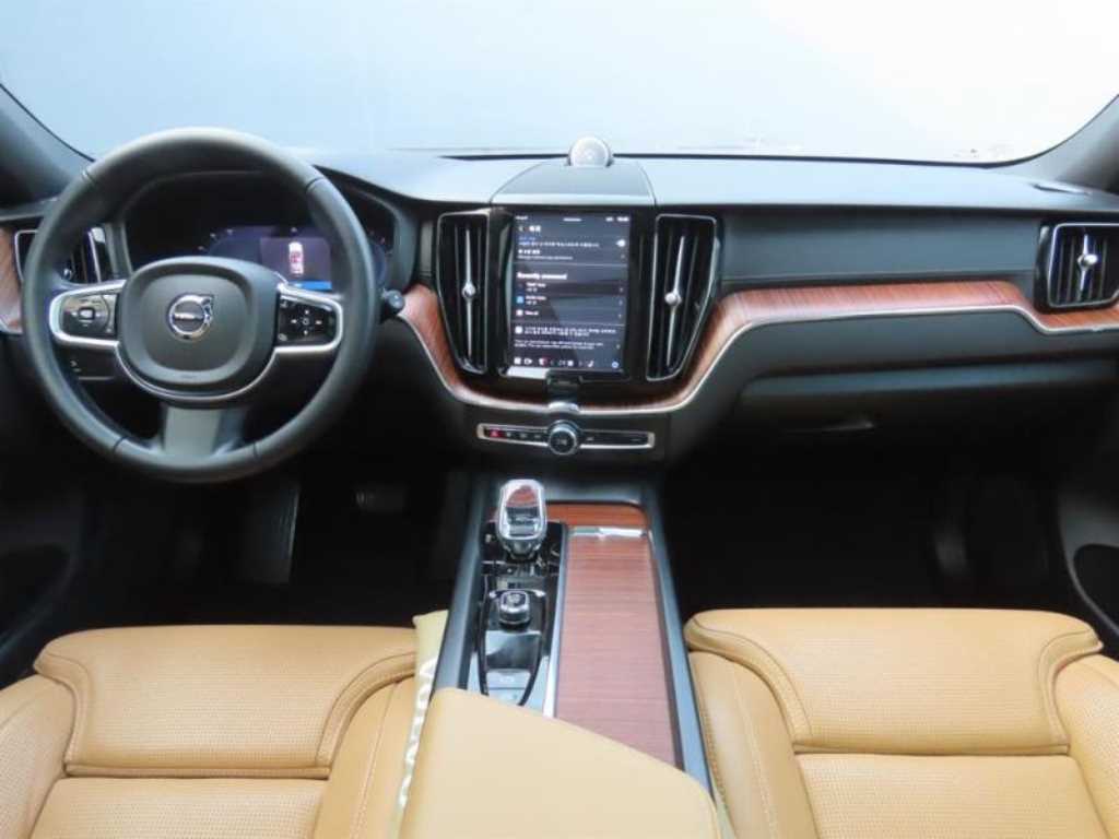 Volvo XC60 - Vista 7