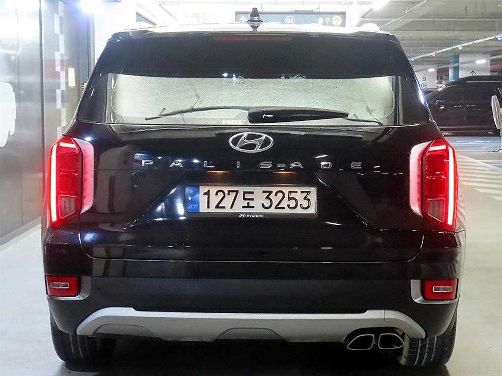 HYUNDAI Palisade - Vista 5