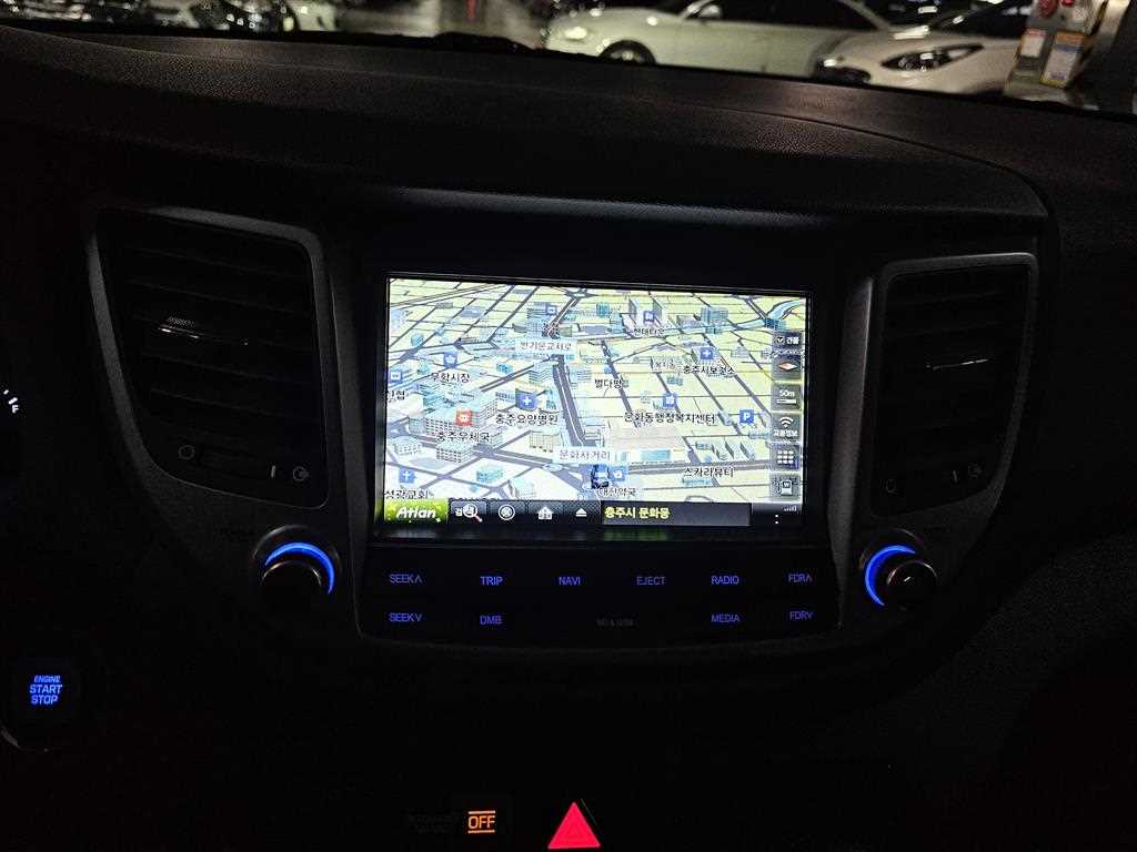 HYUNDAI Tucson - Vista 7