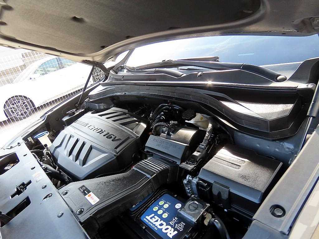 HYUNDAI Santa Fe 2019 Gris - Importación desde Corea - HF Imports Iquique - Foto 19