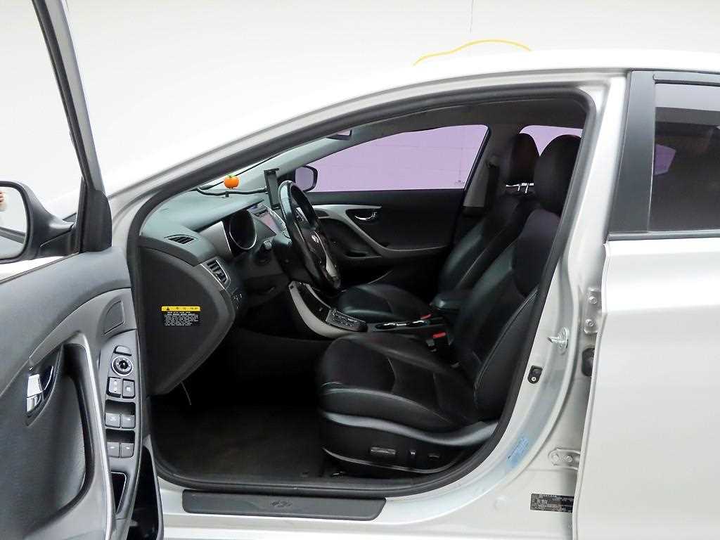 HYUNDAI Avante 2014 - Importación desde Corea - HF Imports Iquique - Foto 13