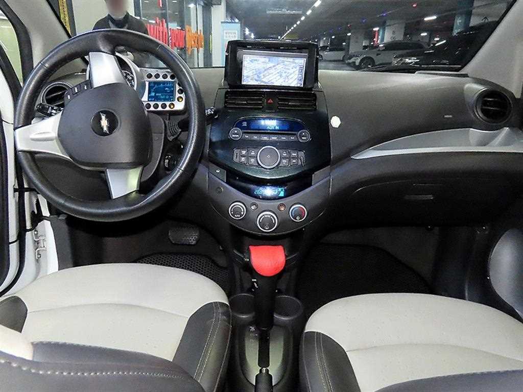 Chevrolet Spark - Vista 10