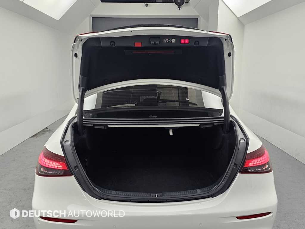 Mercedes Benz E class 2023 Blanco - Importación desde Corea - HF Imports Iquique - Foto 19