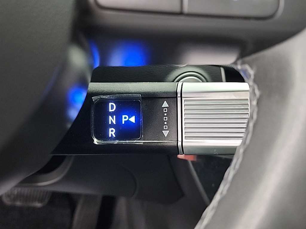 HYUNDAI Sonata - Vista 8