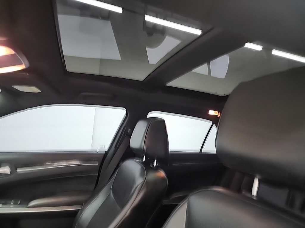 Chrysler 300C 2014 Negro - Importación desde Corea - HF Imports Iquique - Foto 14