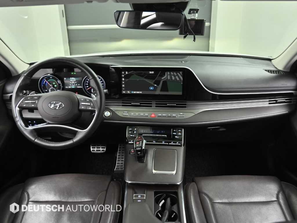 HYUNDAI Grandeur - Vista 7