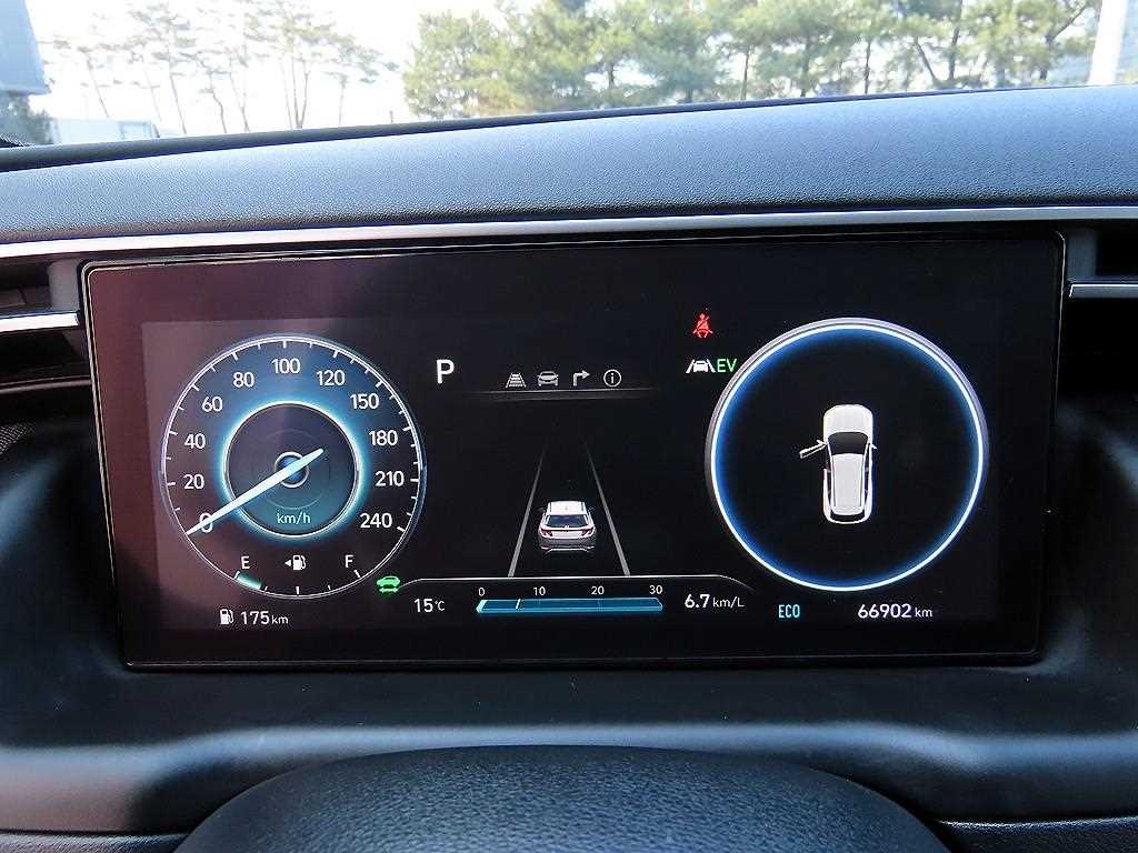 HYUNDAI Tucson - Vista 9