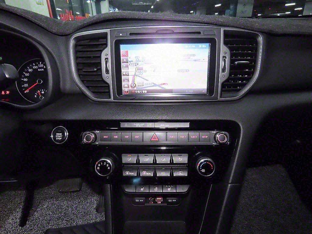 KIA Sportage - Vista 11