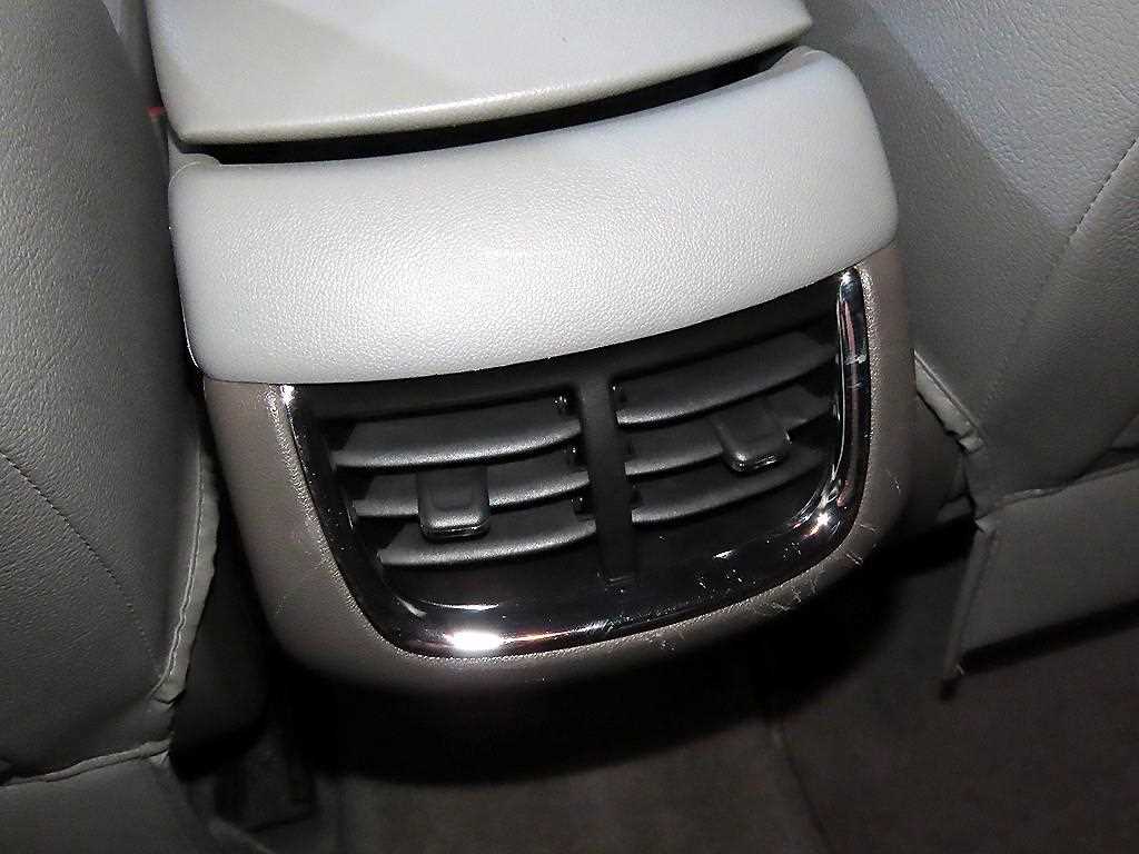 Chevrolet Malibu 2017 Blanco - Importación desde Corea - HF Imports Iquique - Foto 13