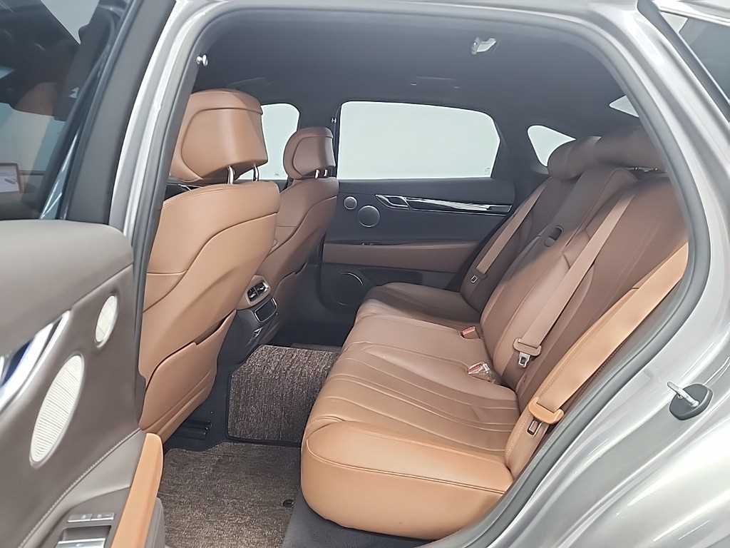 Genesis G80 - Vista 12