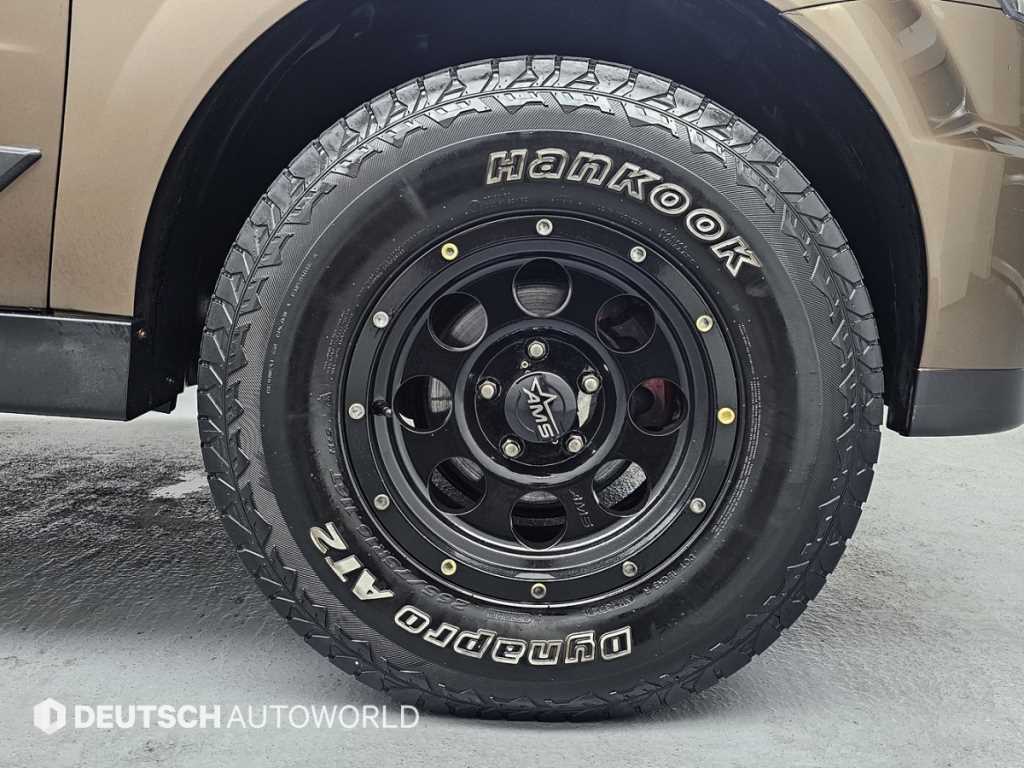 Ssangyong Korando - Vista 5