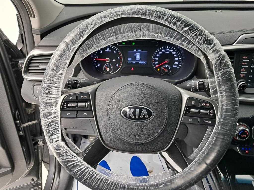 KIA Sorento - Vista 7