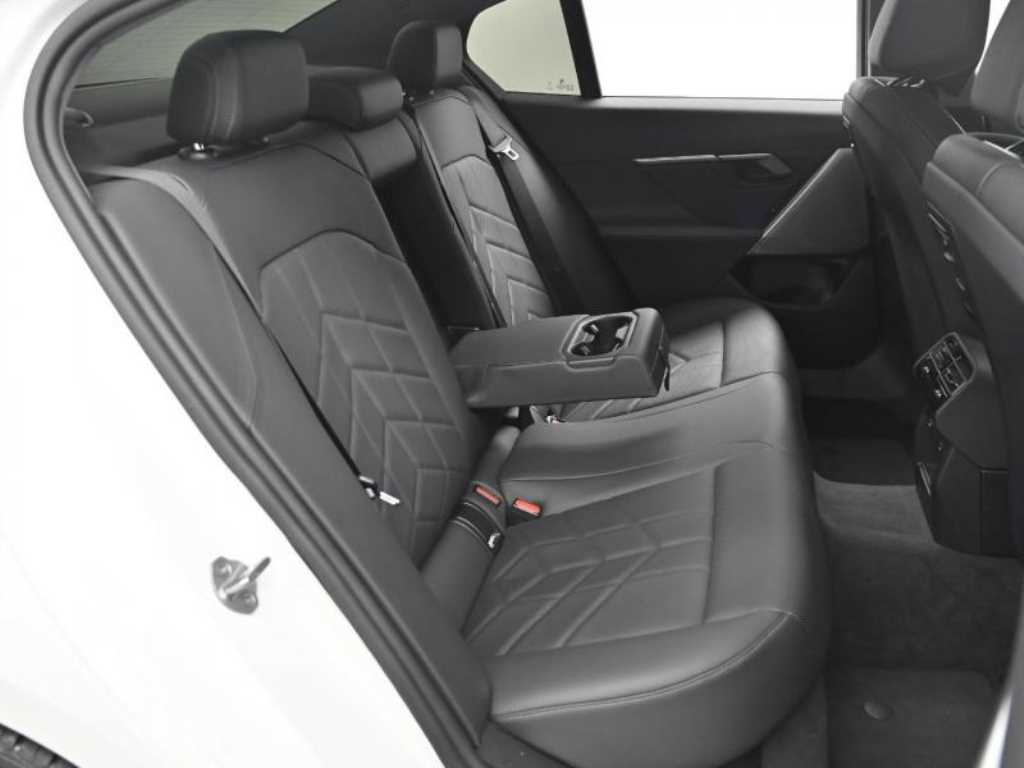 BMW 5 Series - Vista 12