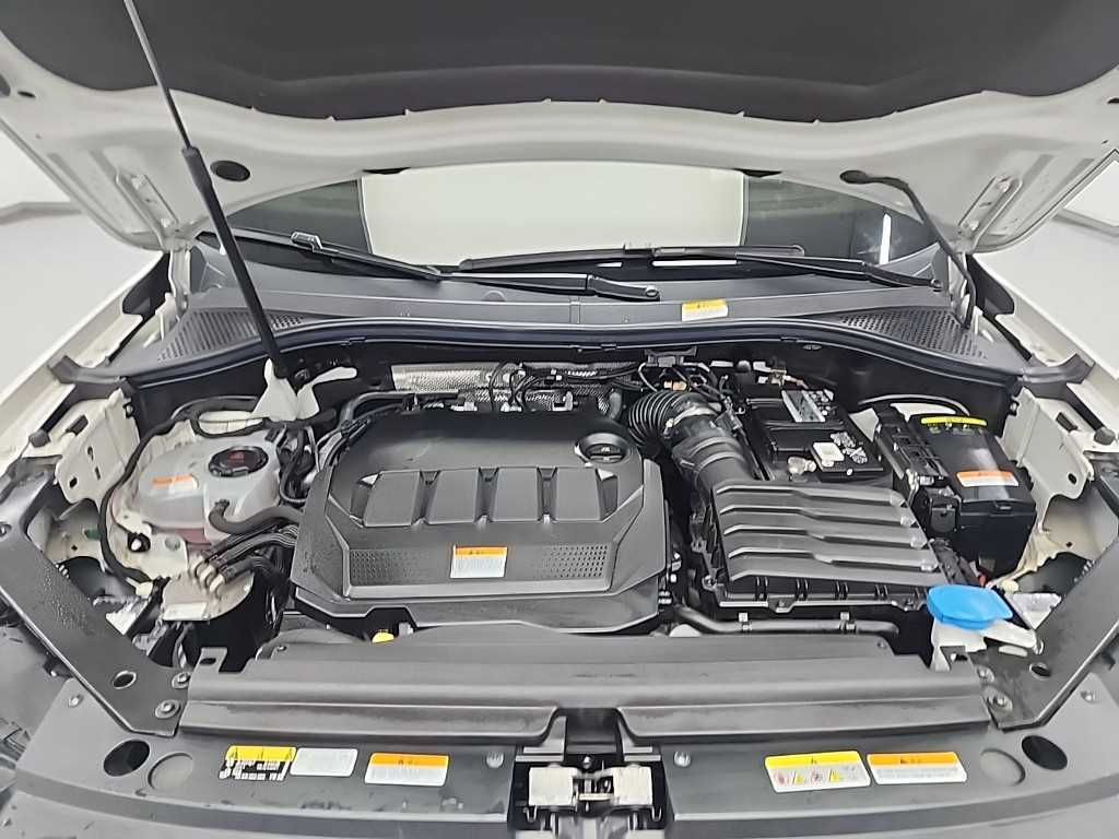 Volkswagen Tiguan - Vista 5