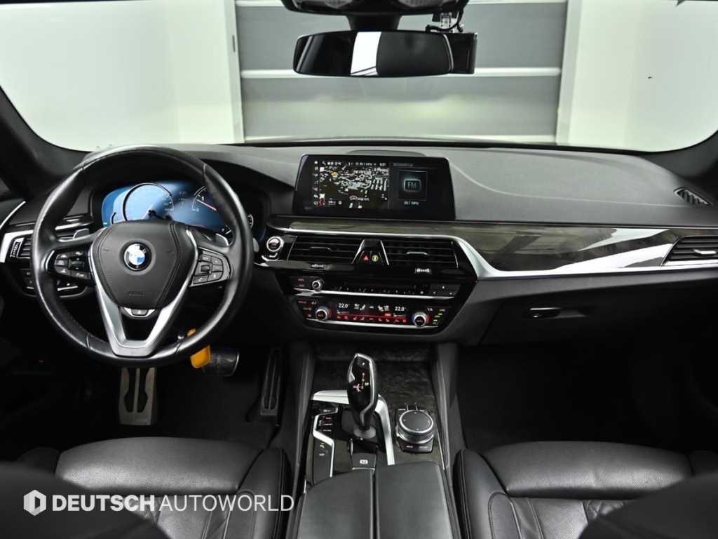 BMW 5 Series - Vista 7