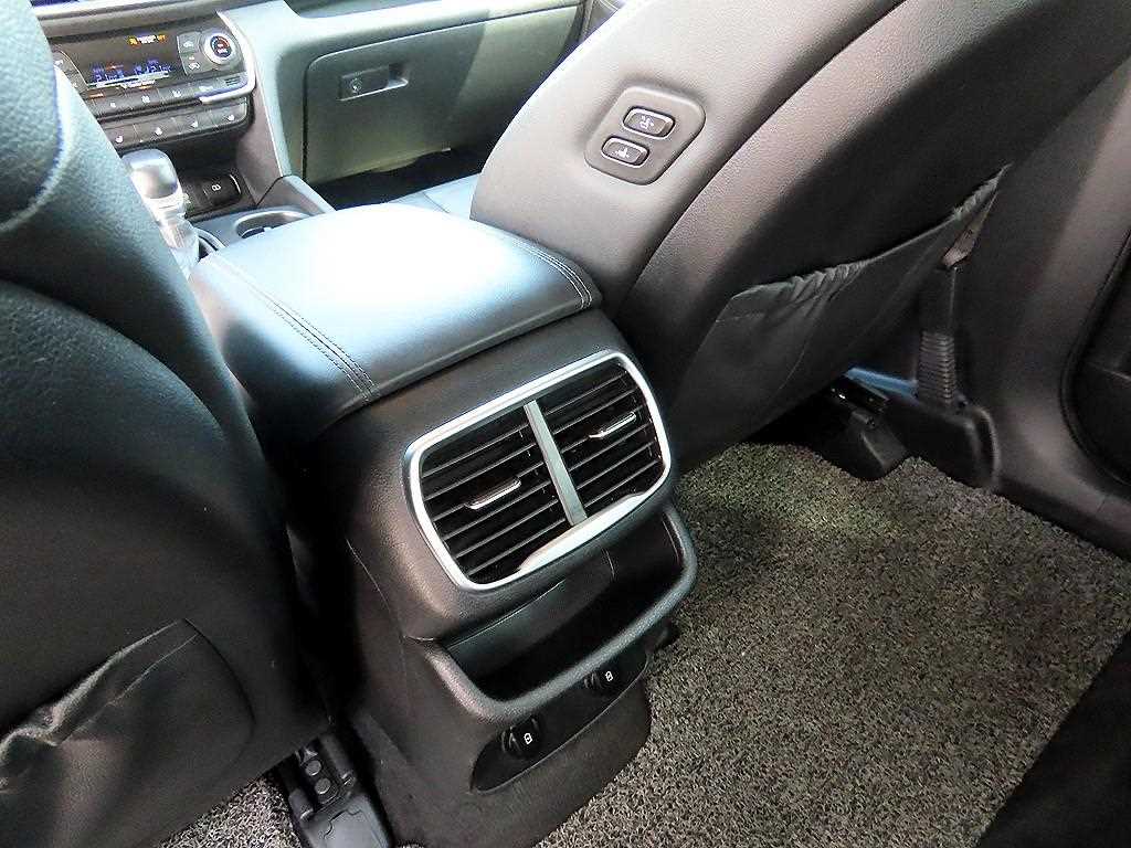 HYUNDAI Santa Fe 2019 Gris - Importación desde Corea - HF Imports Iquique - Foto 15