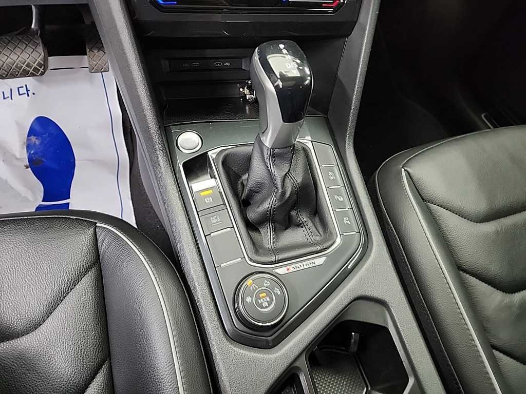 Volkswagen Tiguan - Vista 8