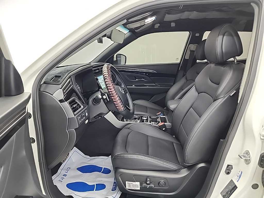 Ssangyong Korando - Vista 11