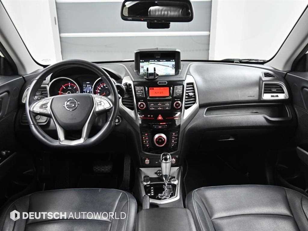 Ssangyong Tivoli 2016 Blanco - Importación desde Corea - HF Imports Iquique - Foto 20