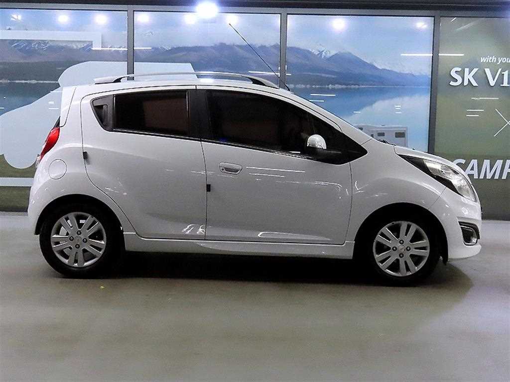Chevrolet Spark - Vista 3